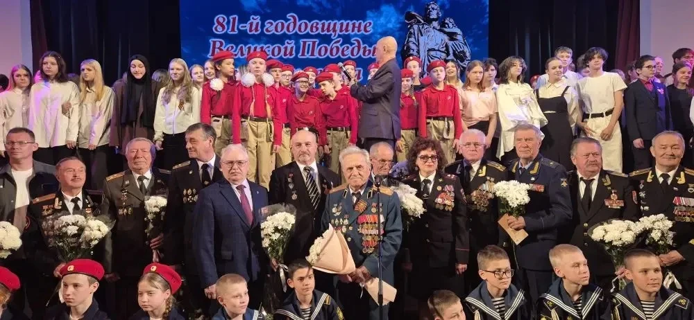 🇷🇺 Юнармейцы отряда  им. мичмана Кондратьева А.П. 6 «Ю» класса Гимназии № 2 г. Владивостока на «Встр