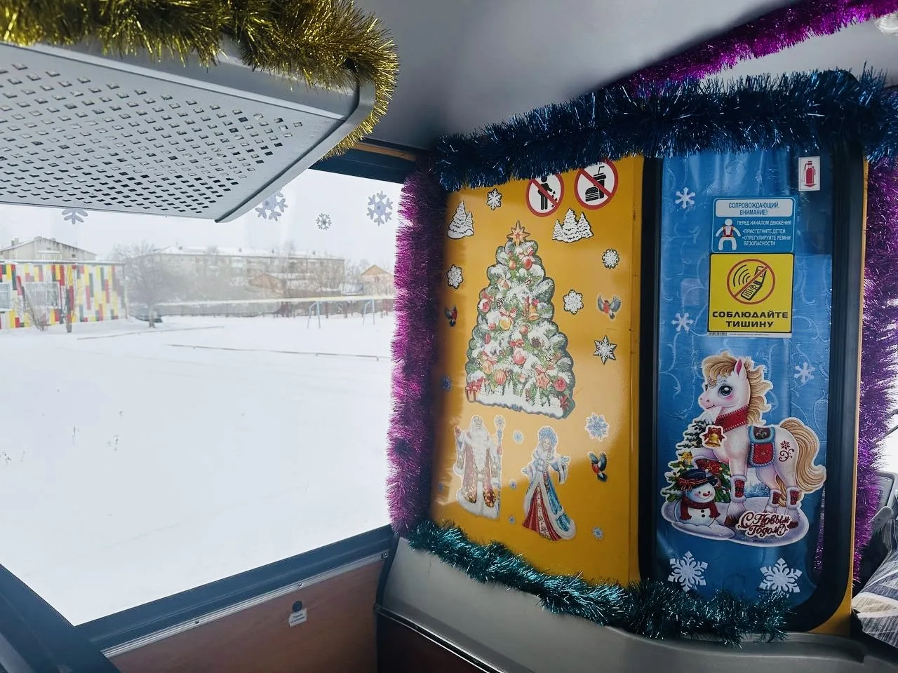 🚌🎄 Наш новогодний автобус и волшебный водитель!  А вы знали, что новогоднее чудо может ждать не толь