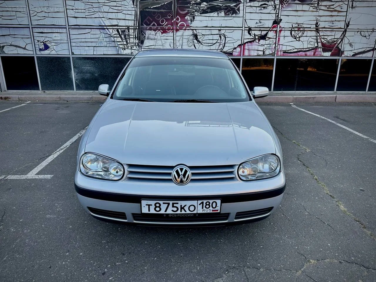 Продам Volkswagen Golf 4