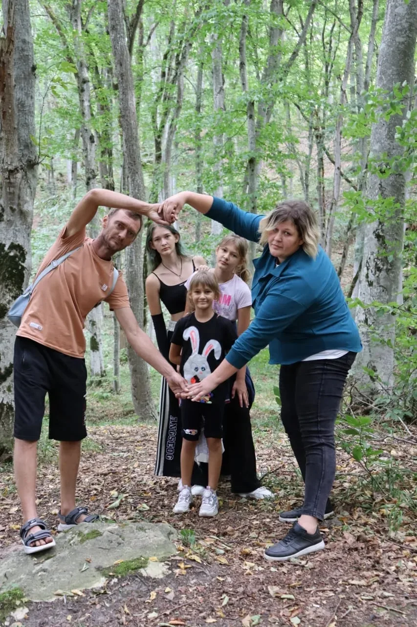 Семья Ериных приняла участие  в фотоакции "Моя семья- счастливые моменты".Благодарим за участие!🌸