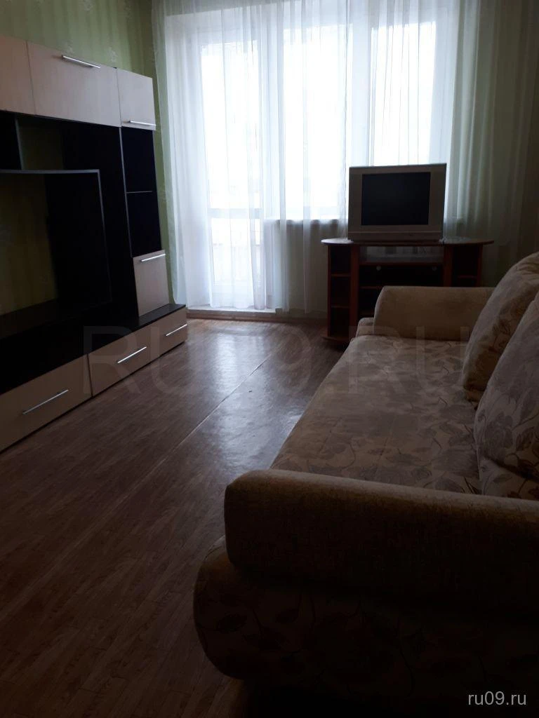 Сдам без посредников: 1-комнатная квартира, 44м²