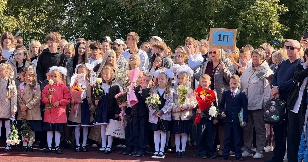 🎉 Торжественная линейка в родной 47ой: встречаем День знаний!
