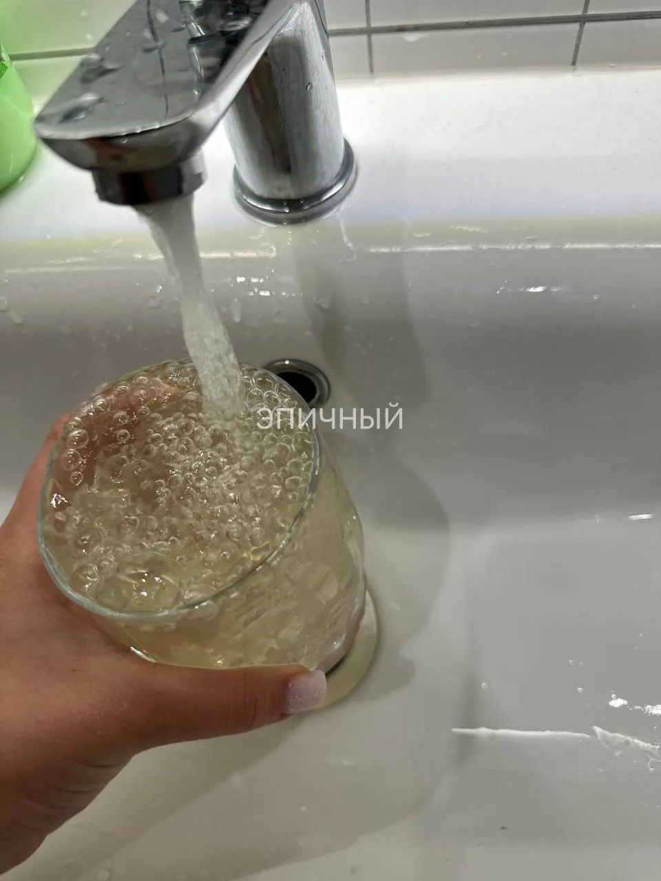 Фото из разных домов: ситуация одна и та же