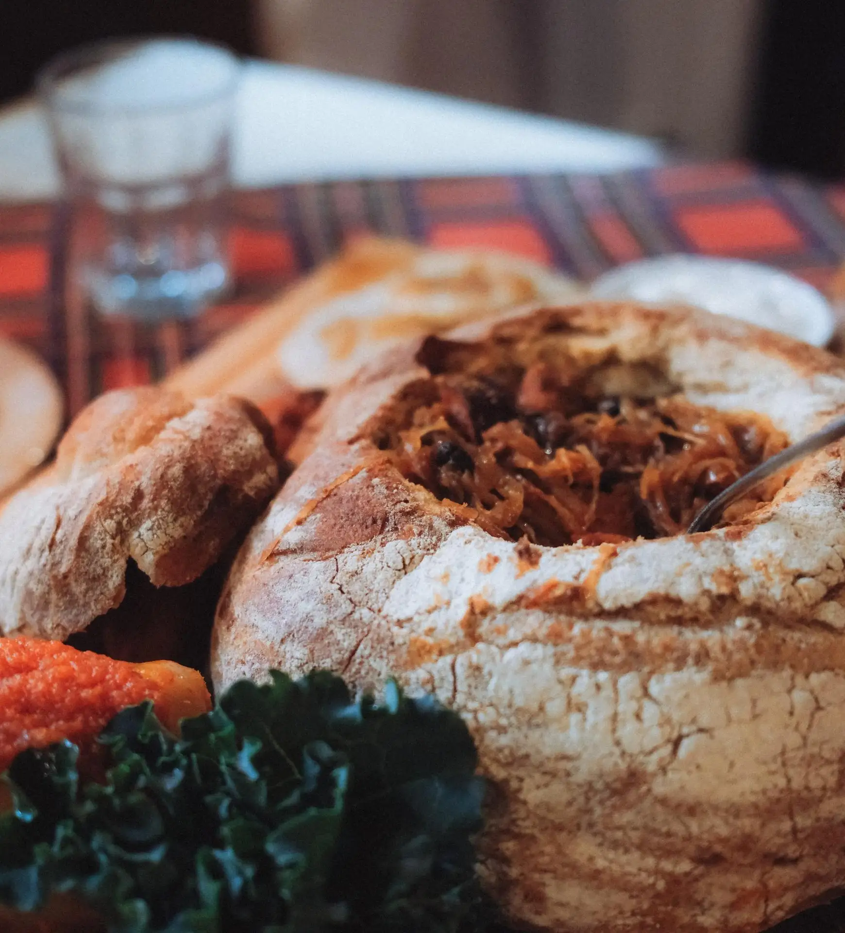 Тушёная капуста с грибами и морковью