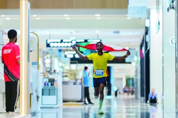 Первый Mallathon в Маскате: 1500 бегунов и забег внутри Mall of Oman