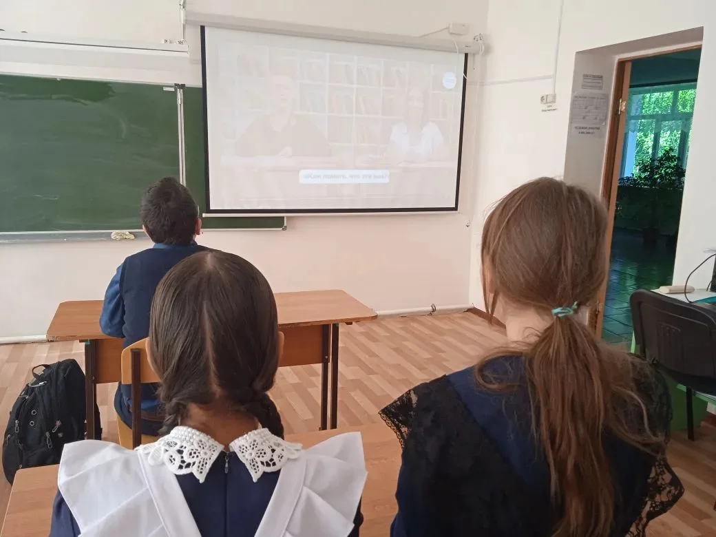 В рамках национального проекта « Молодежь и дети», подпроектов « Все лучшее - детям» , ...