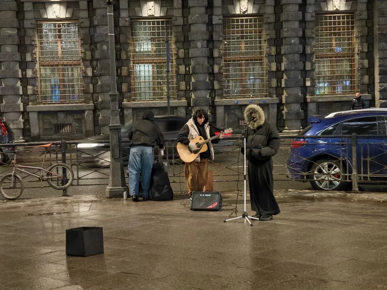 В Петербурге проходят рейды по контролю за уличными выступлениями   🎸 Сотрудники Комитета совместно 