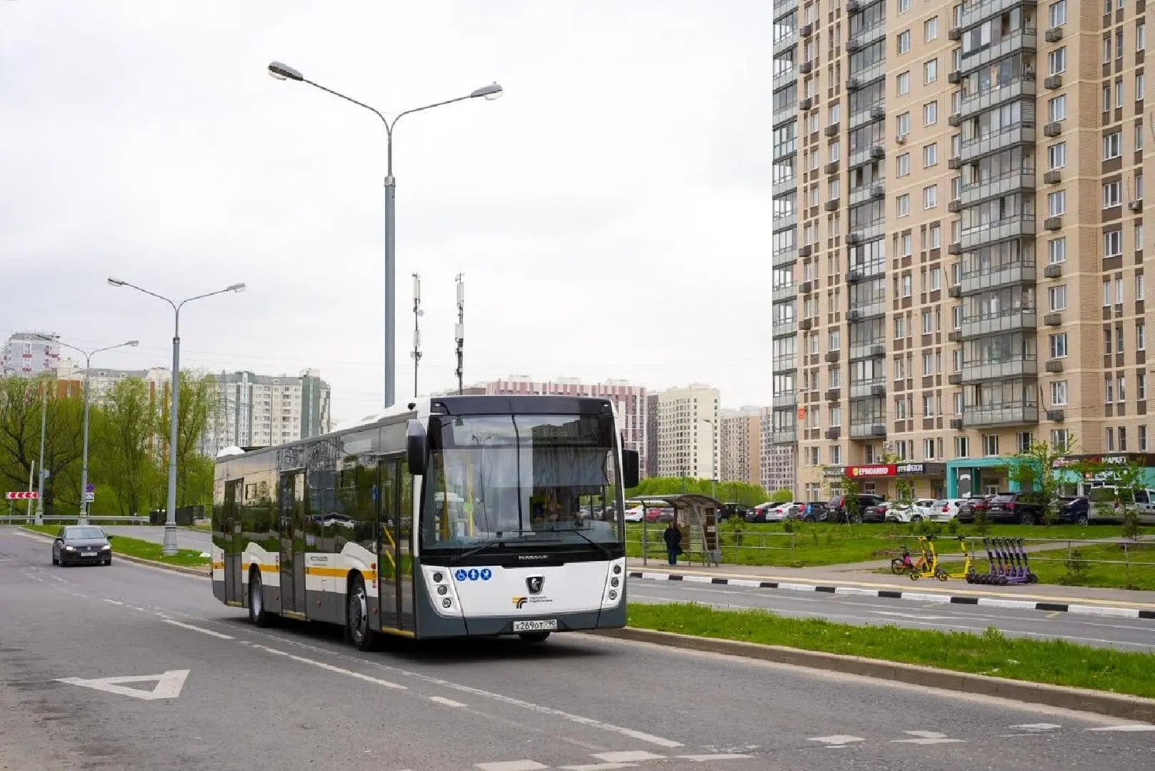 Жители Подмосковья смогут дешевле ездить на автобусах и троллейбусах

С 1 августа по конец ноября 20