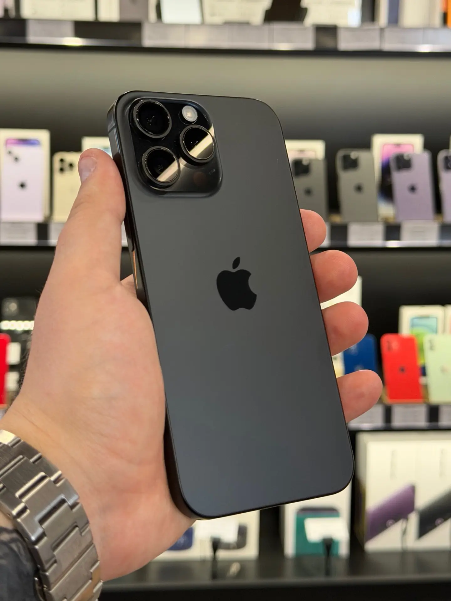 📱iPhone 16 Pro Max, 256GB🖤

АКБ: 94%🔋

Желанный всеми✅

💰Цена-огонь: 
68.990₽

Советская 33, маг