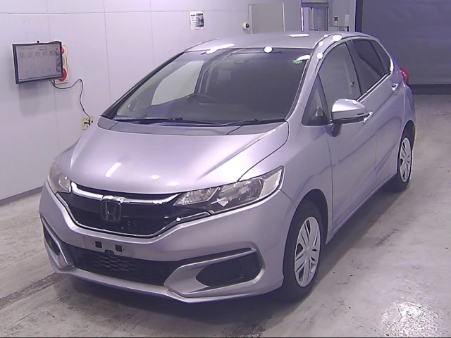 Всех с началом продуктивной недели 📈

Приобрели нашему клиенту из Абакана 
Honda Fit 2019 года 1,3 