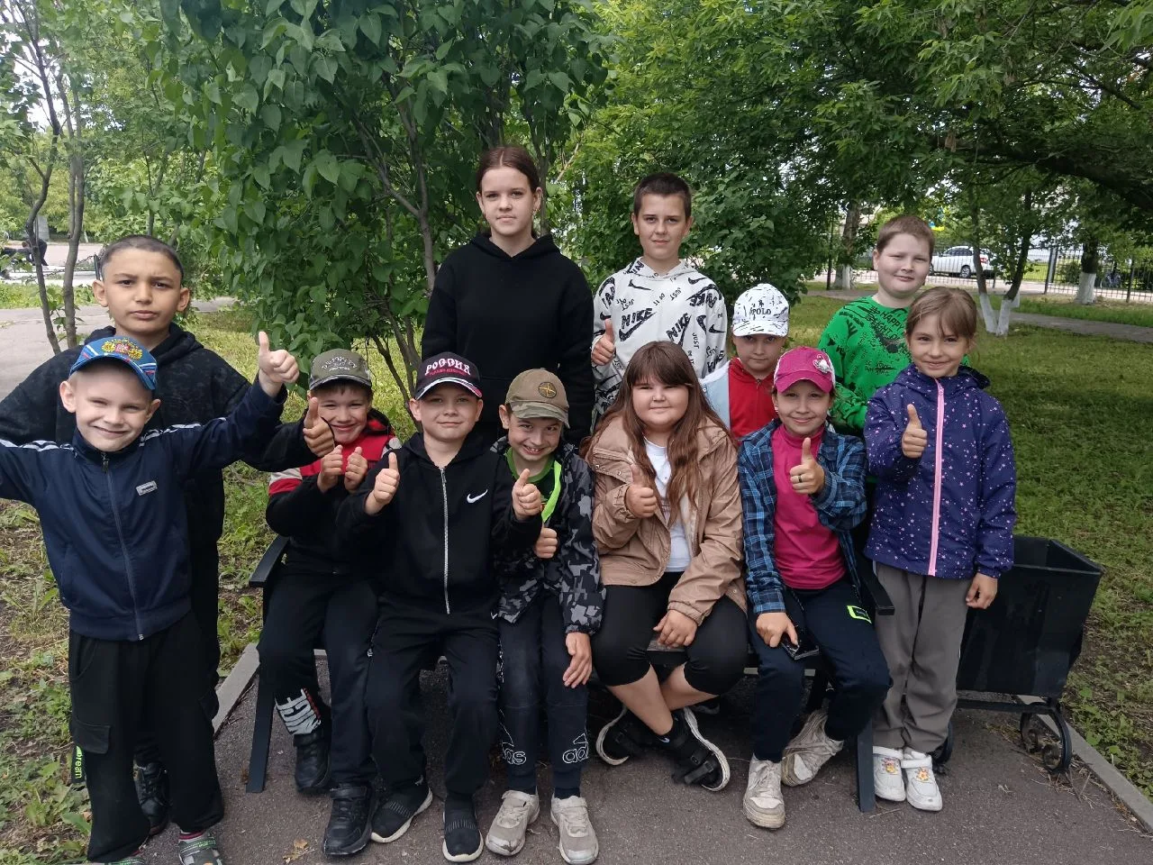 🌈 День 2 в оздоровительном лагере «Радуга»: энергия, творчество и свежий воздух!