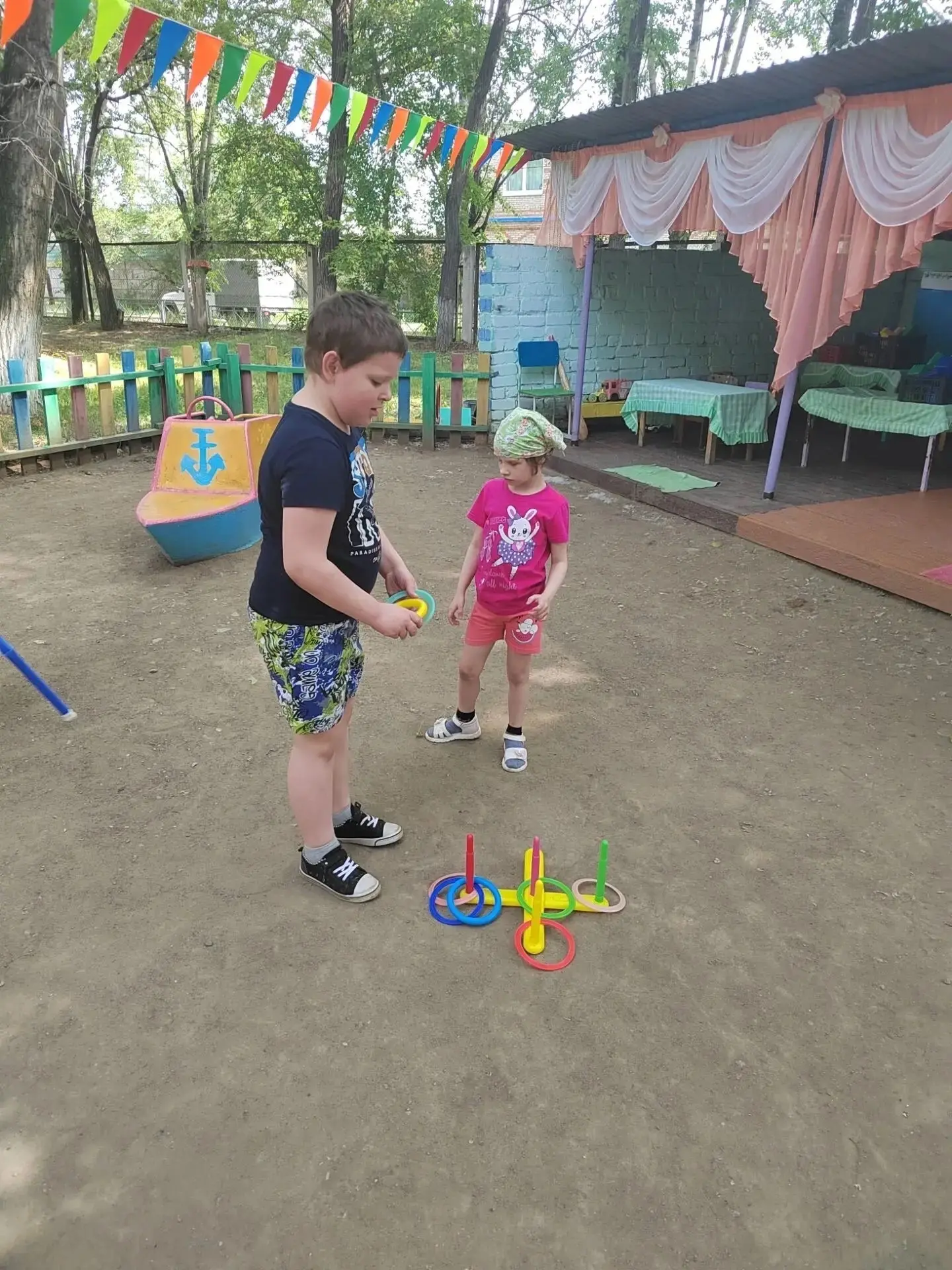 ☀️ 🌿  Дневные прогулки!

Дневные прогулки — это действительно идеальный вариант для наших малышей! 