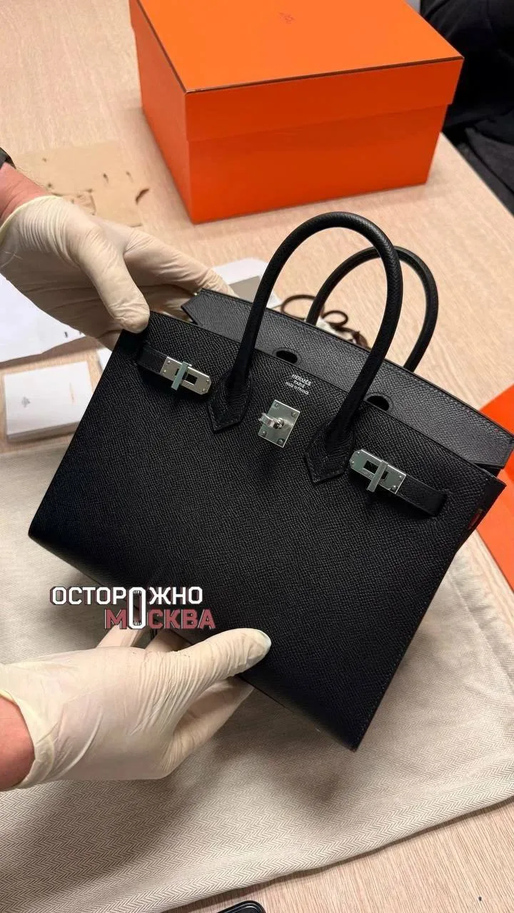 Сумку Hermes Birkin за 3 миллиона пыталась без декларации провезти россиянка через аэропорт Жуковски