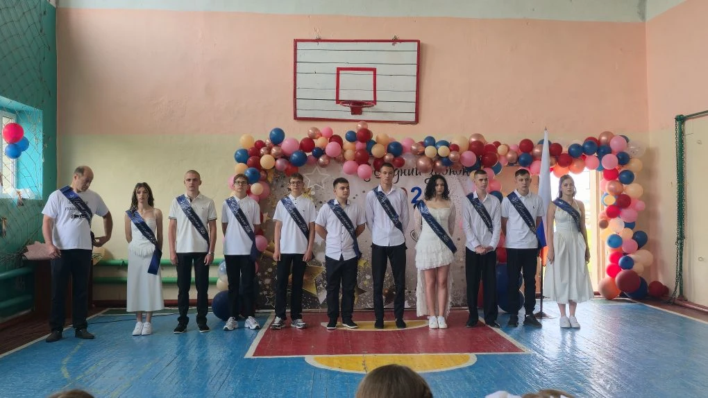 🔔 Сегодня в нашей школе прозвучал Последний звонок!