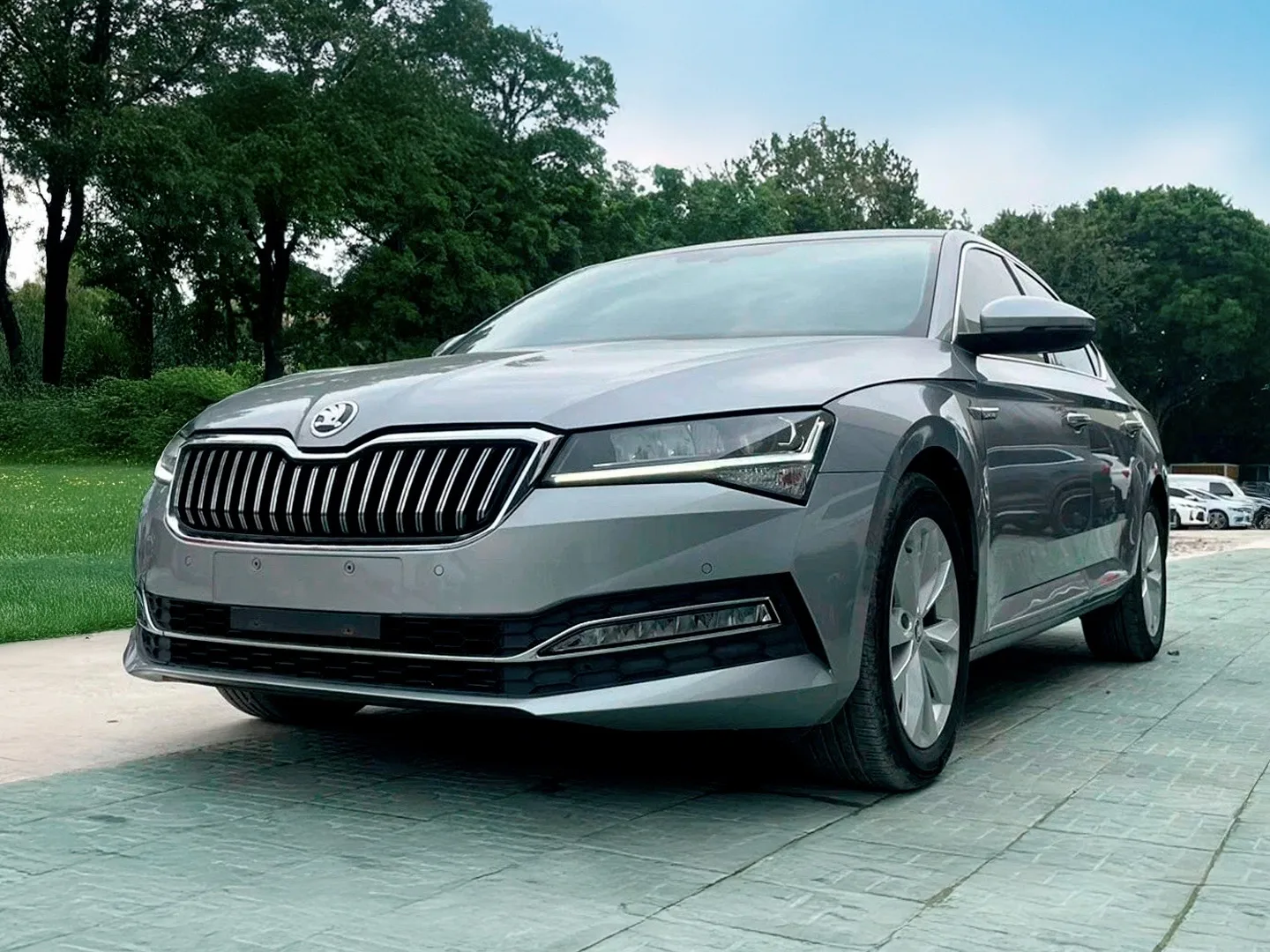 Skoda Superb 280TSI Comfort Edition из Китая 🇨🇳