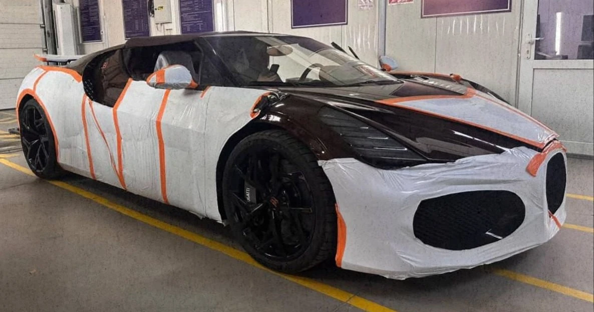 Первый в России Bugatti Mistral, о котором шла речь в связи с конфликтом общественника ...