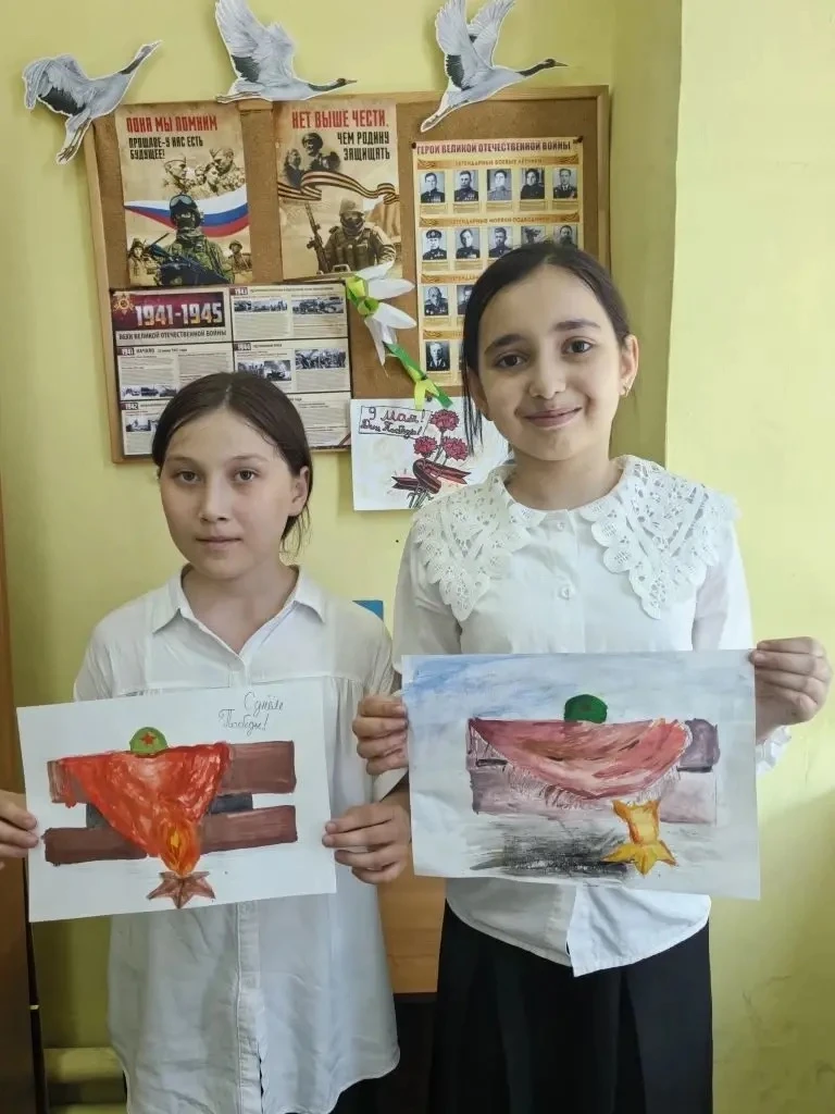 Сердцем к подвигу: «Вечный огонь» в детском творчестве  В Домодедовской школе №1 прошла трогательная