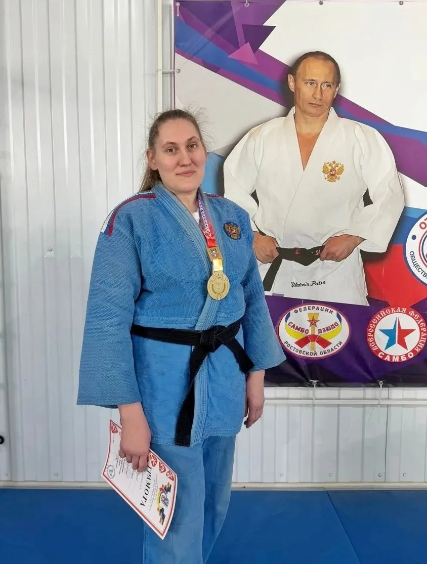 В селе Чалтырь Мясниковского района состоялся Чемпионат Ростовской области по дзюдо сре...