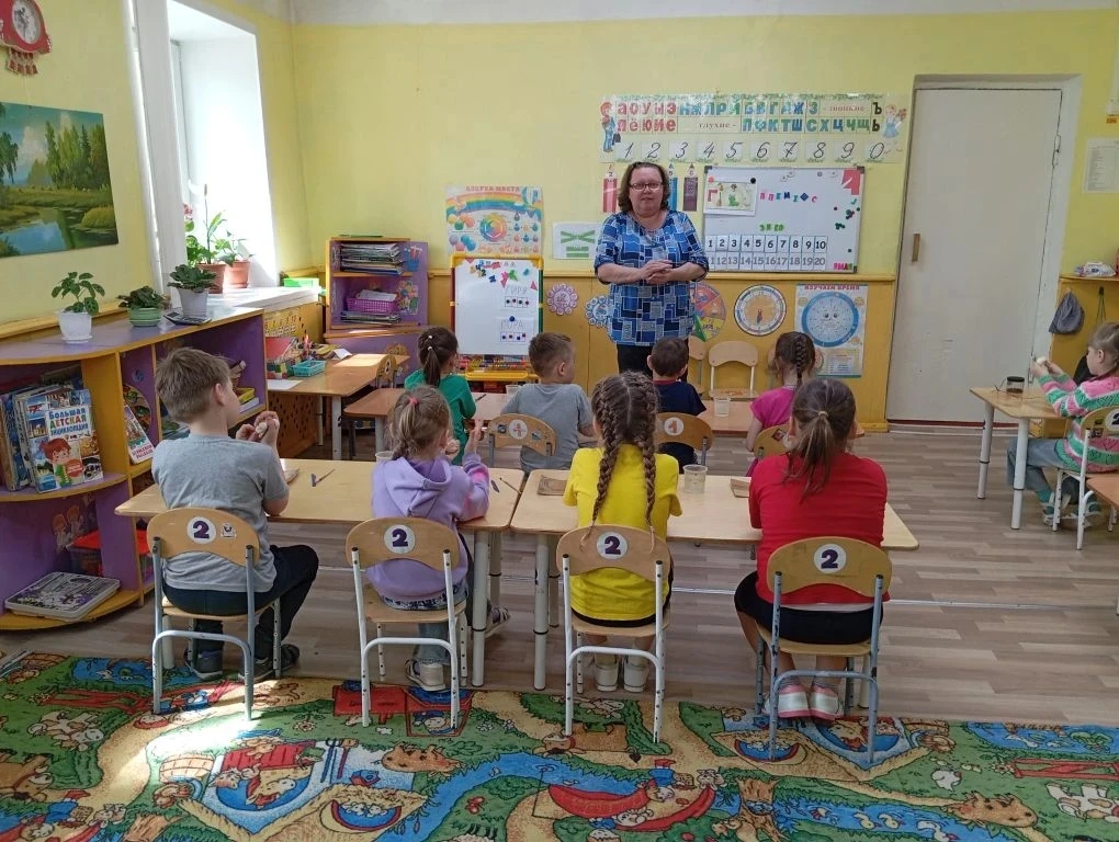 В нашем саду в течение учебного года работает кружок " Тестопластика", который ведёт На...
