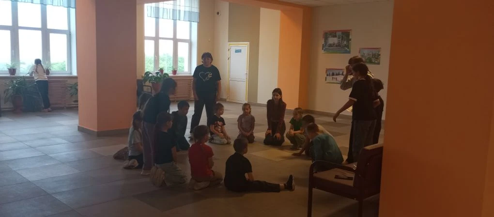 ☀Новый день в пришкольном лагере «Дружба», как обычно, начался с утренней зарядки и вку...