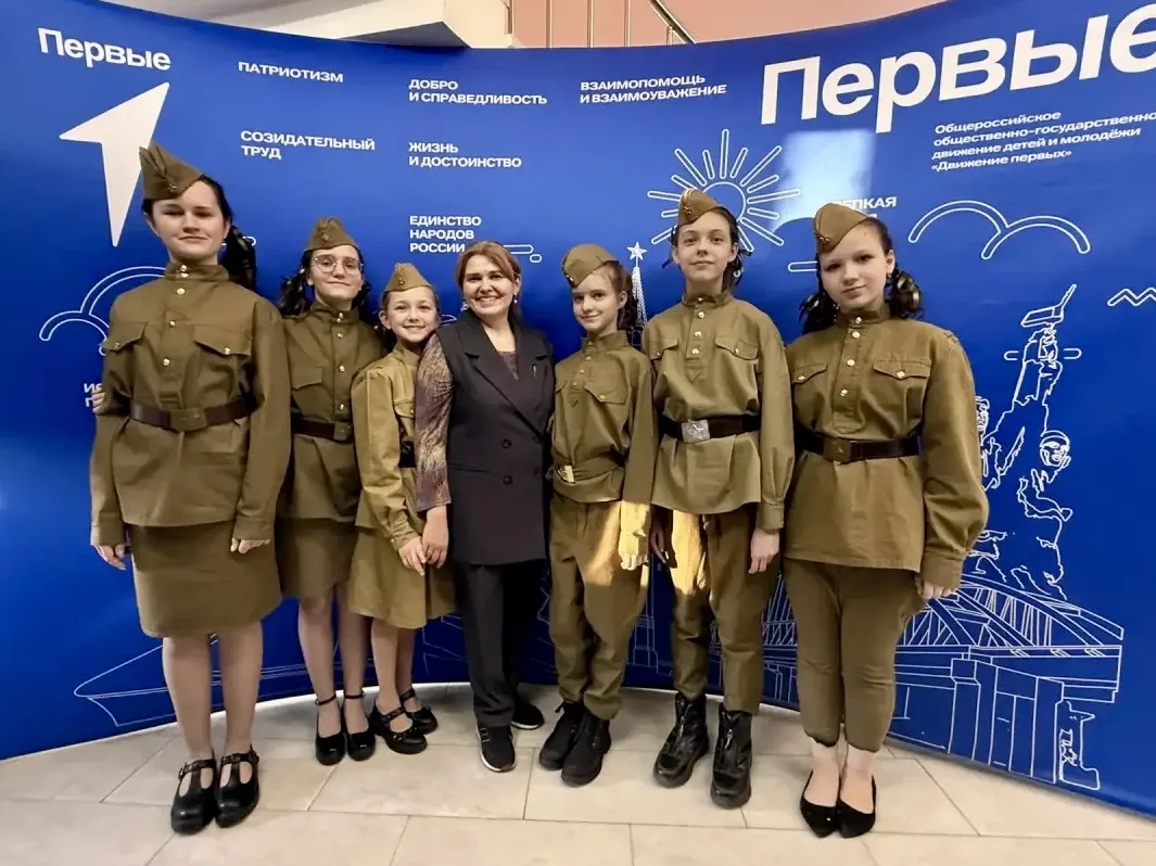 🎶 Школьная весна: звучим громко!  ✨ От всей души поздравляем наших вокалистов и инструменталистов с 