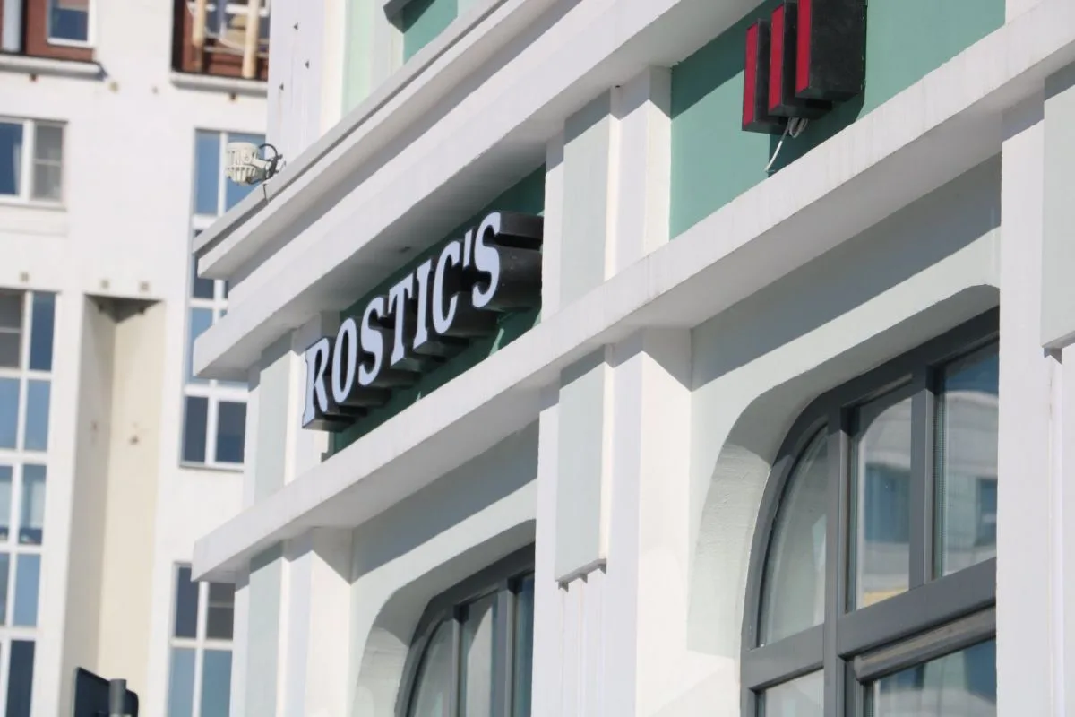 🍽️ Ресторан Rostic’s в воссозданном доме на Сенной хотят открыть до октября

Готовность пространств