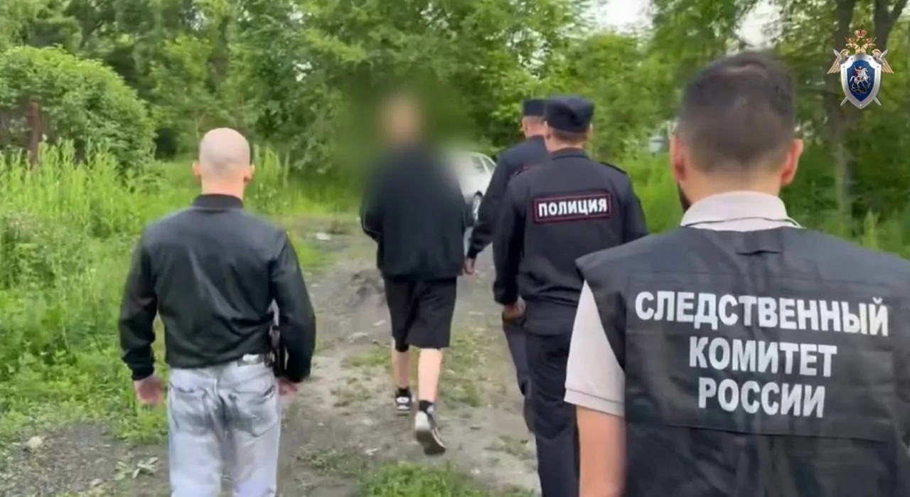 «Если мы расстанемся, я ее убью»: в Приморье 15-летний уголовник рассказал, как соверши...