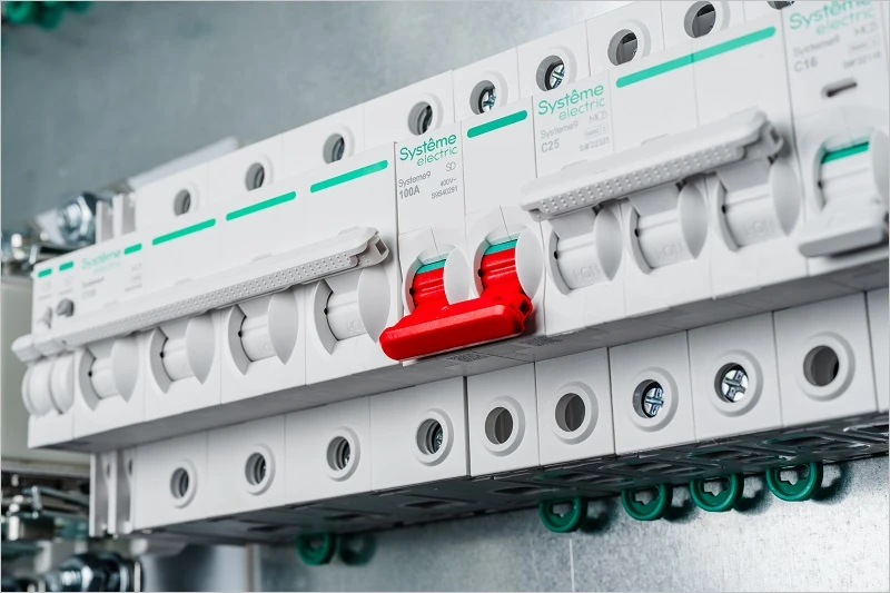 Флагманская серия модульного оборудования Systeme Electric Systeme9