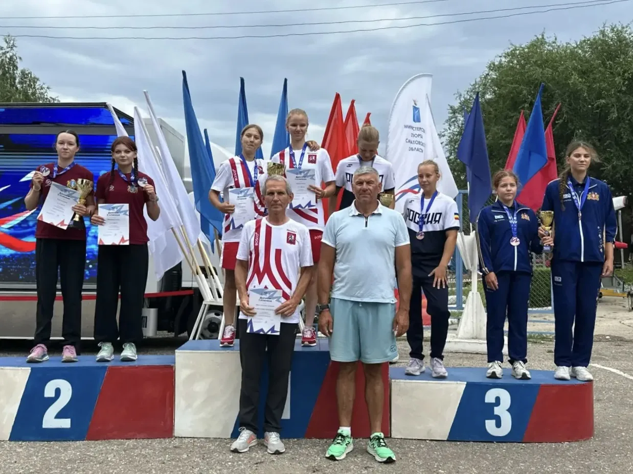 🛶В Энгельсе завершилась XIII летняя Спартакиада учащихся России по гребле на байдарках...