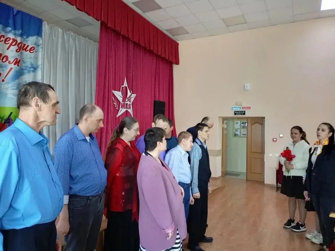 От чистого сердца — с Великой Победой! 🌹