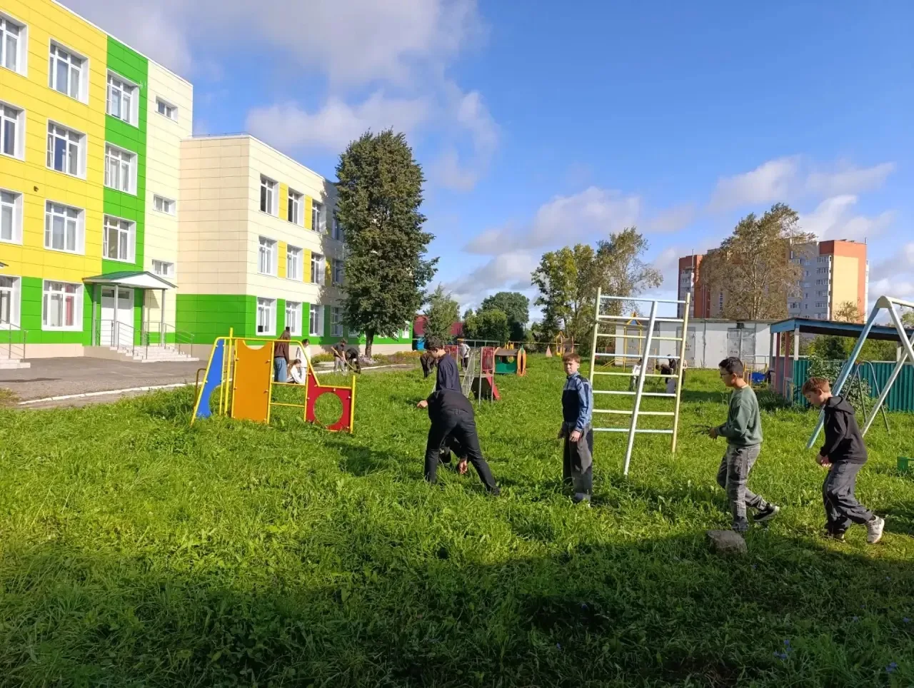 🌿 Юные экологи в деле! 🌍