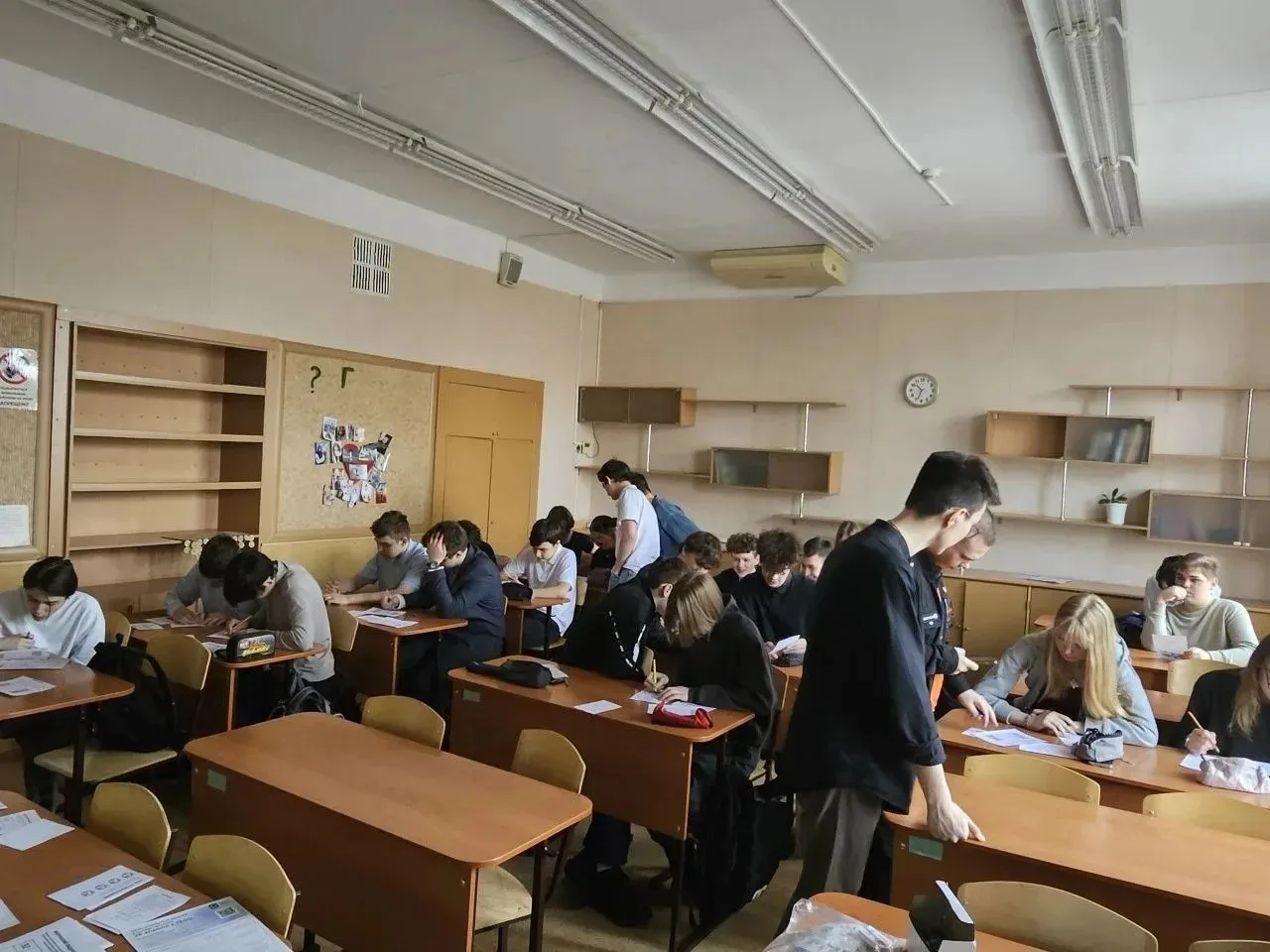 💻СИБГУТИ🎓  23 апреля ученики 9 «Б» класса нашей гимназии приняли участие в увлекательном профориента