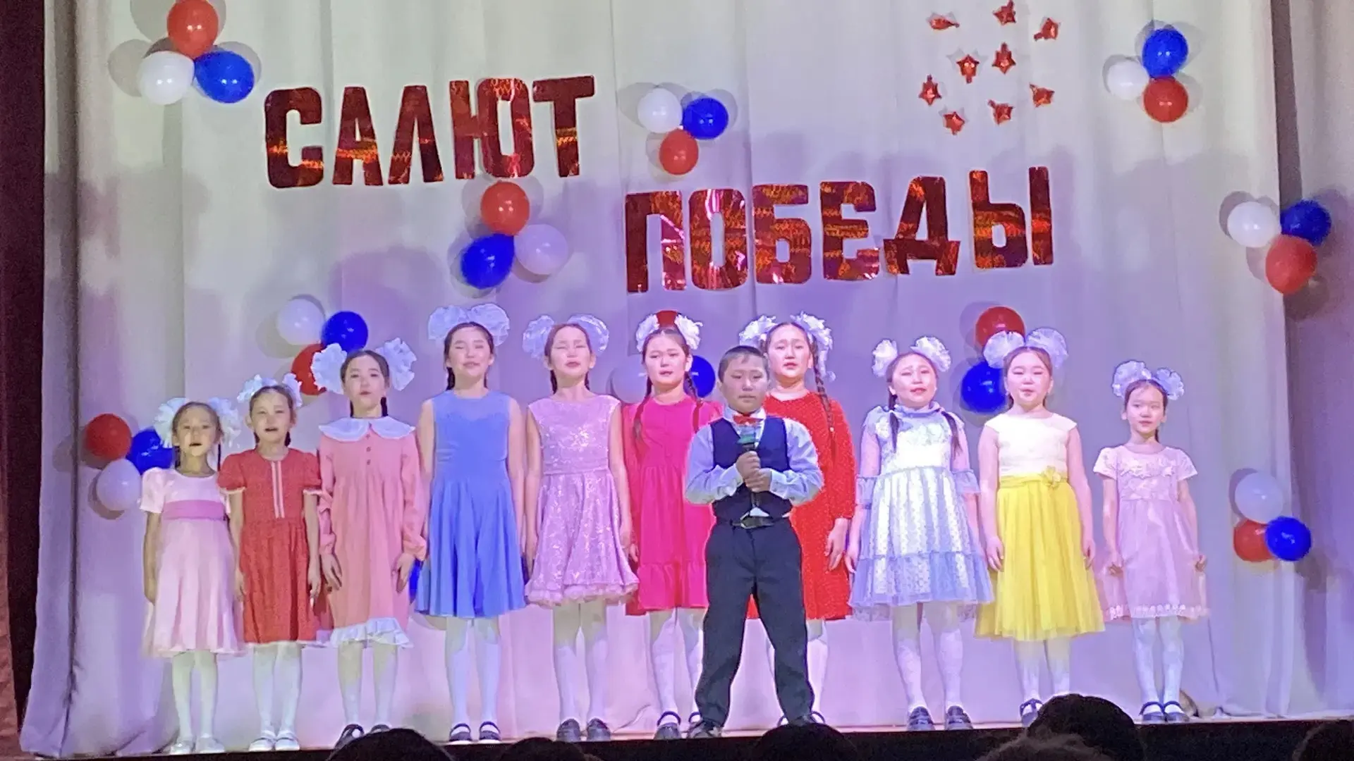 «Салют Победы»: наша школа — среди лучших!