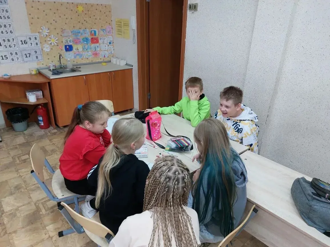🤝В рамках Недели детства и юности прошёл 3-й день пришкольного лагеря. 

Сегодняшний день был посвя