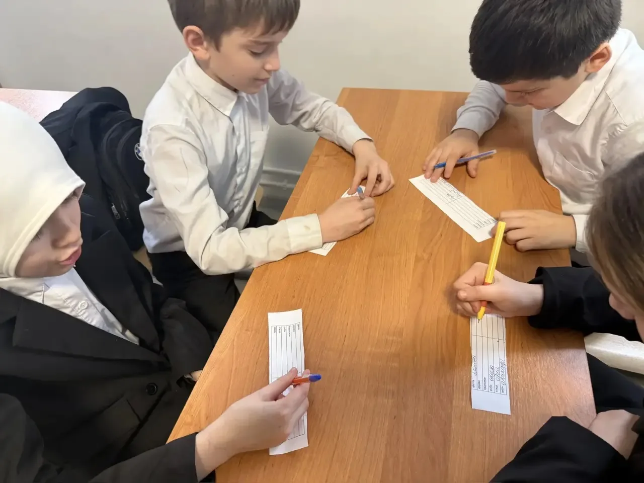 Завершилась «Неделя естественных наук»  🎉 Яркое и красочное открытие положило начало целой неделе ин