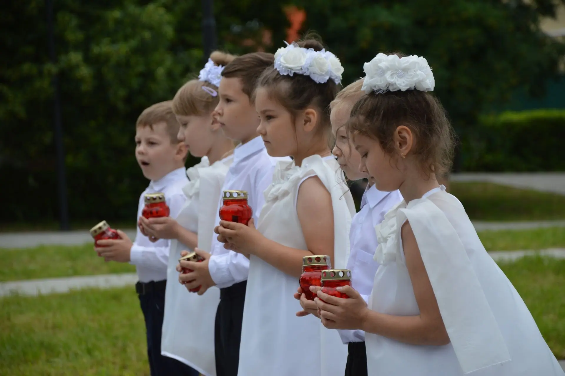 ПЕРВЫМИ СВЕЧИ ПАМЯТИ ЗАЖГЛИ САМЫЕ ЮНЫЕ АЛАТЫРЦЫ🕯🙏🏻

📅 85 лет назад с началом Великой Отечественн