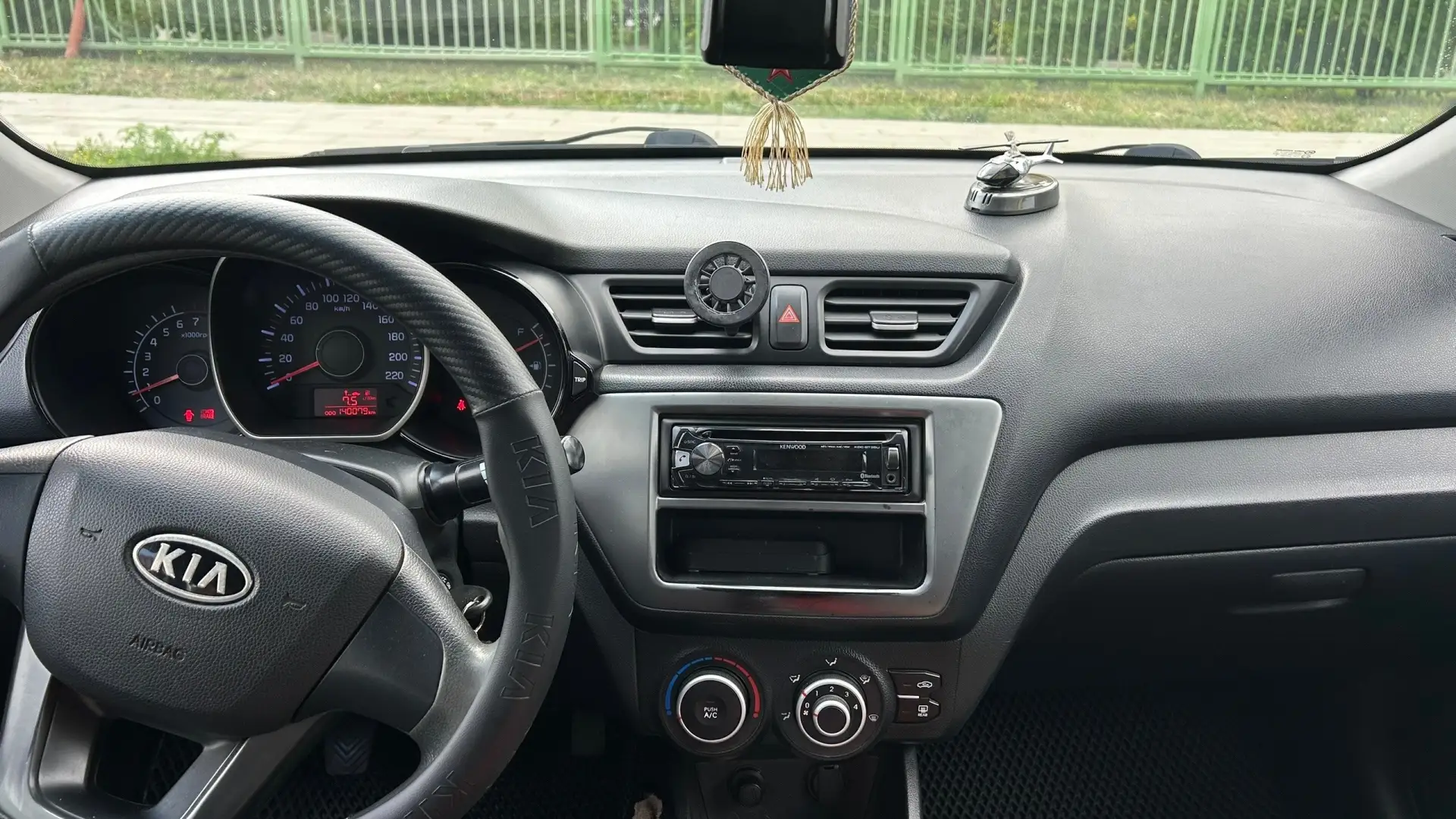 🚗 ПРОДАЮ KIA 🚗