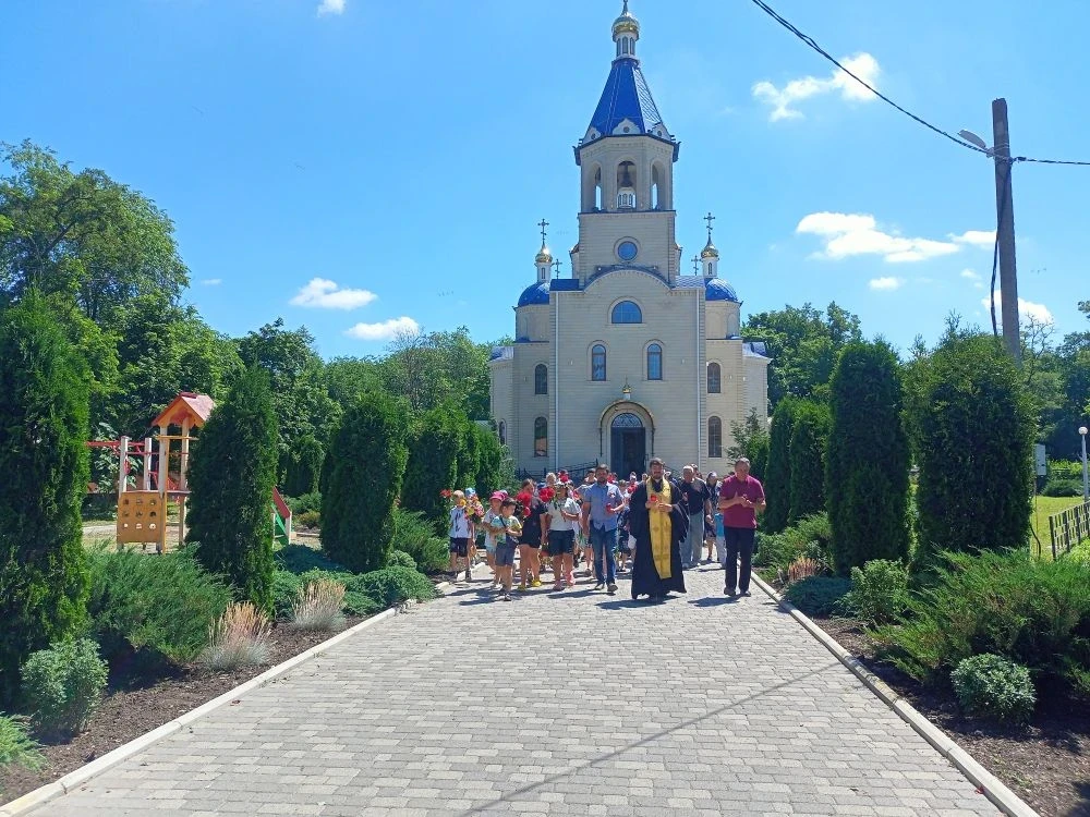 22 июня воспитанники пришкольного лагеря "Солнышко" приняли участие во Всероссийской акции "Свеча па