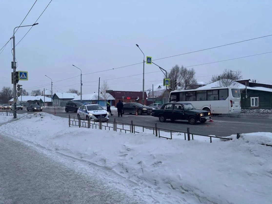 🔊В Омске водитель автобазы предстанет перед судом за наезд на пенсионерку на «зебре»