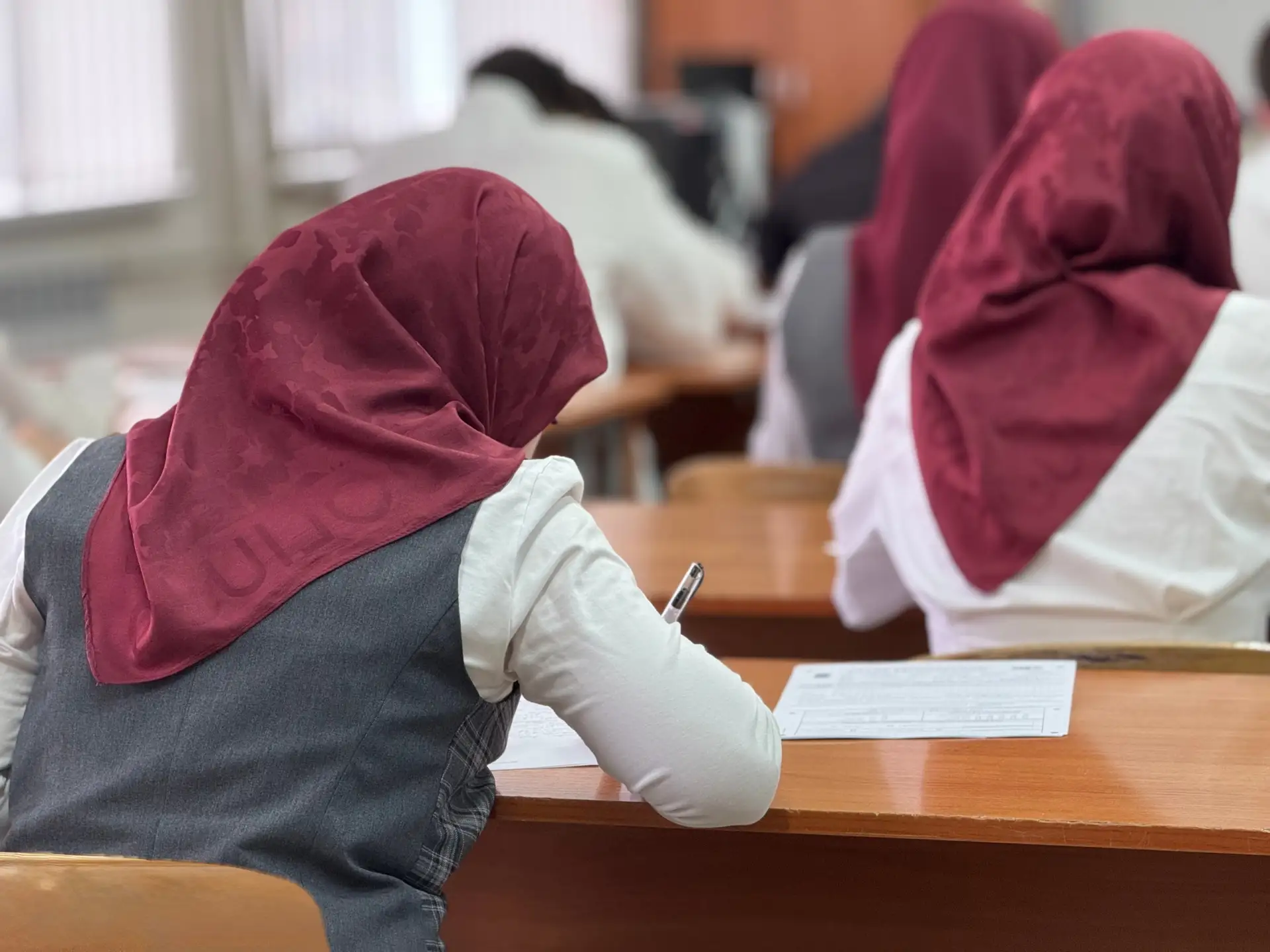 Сегодня в Гимназии прошло итоговое сочинение — важнейшая работа для всех выпускников и первый серьез