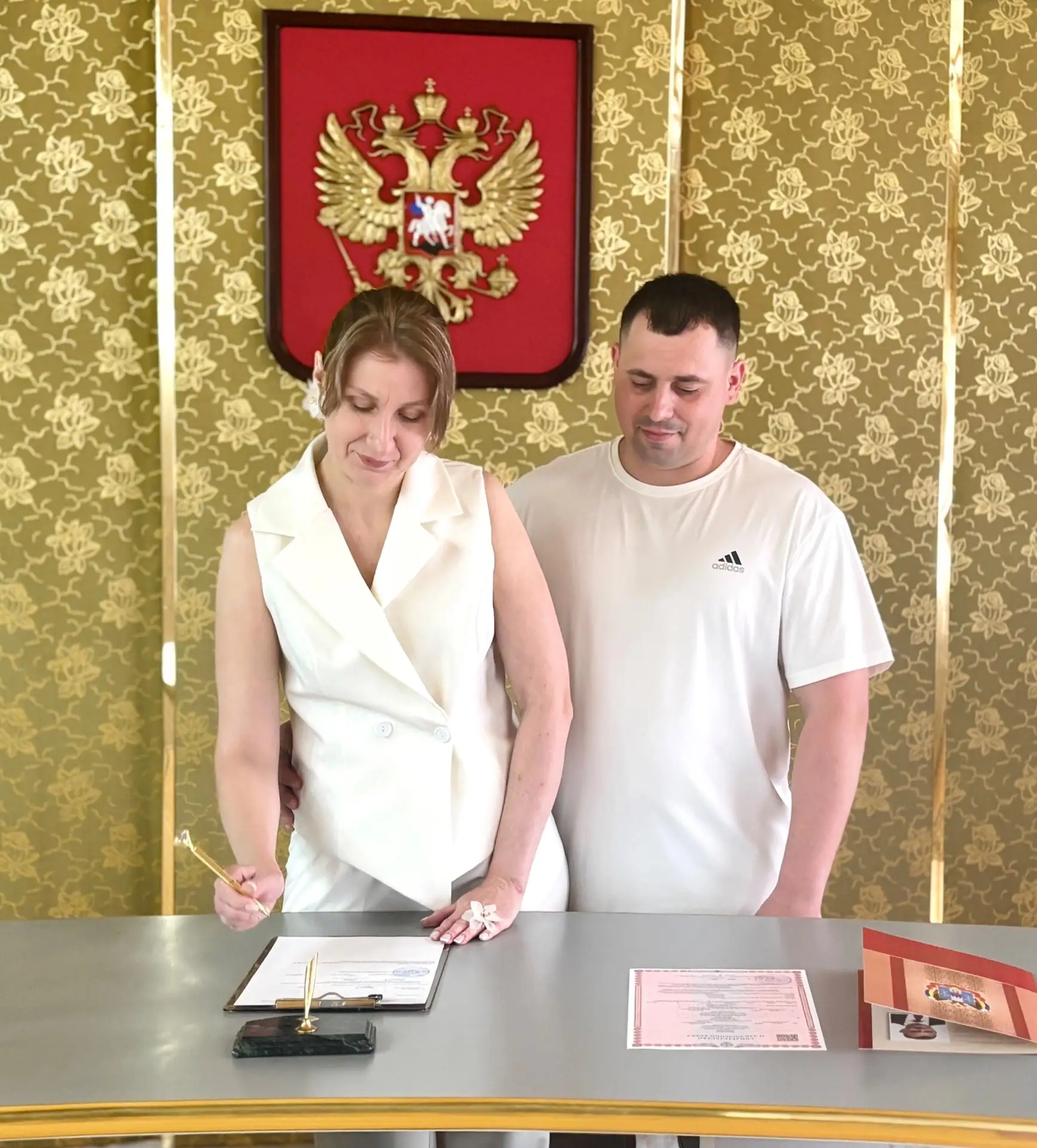 👰🏻‍♀️🤵🏻‍♂️Свадьба в июле символизирует яркую и