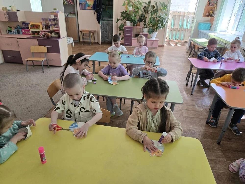 5 июня в старшей группе "Пчёлки" прошёл день посвящённый творчеству великого русского поэта Александ