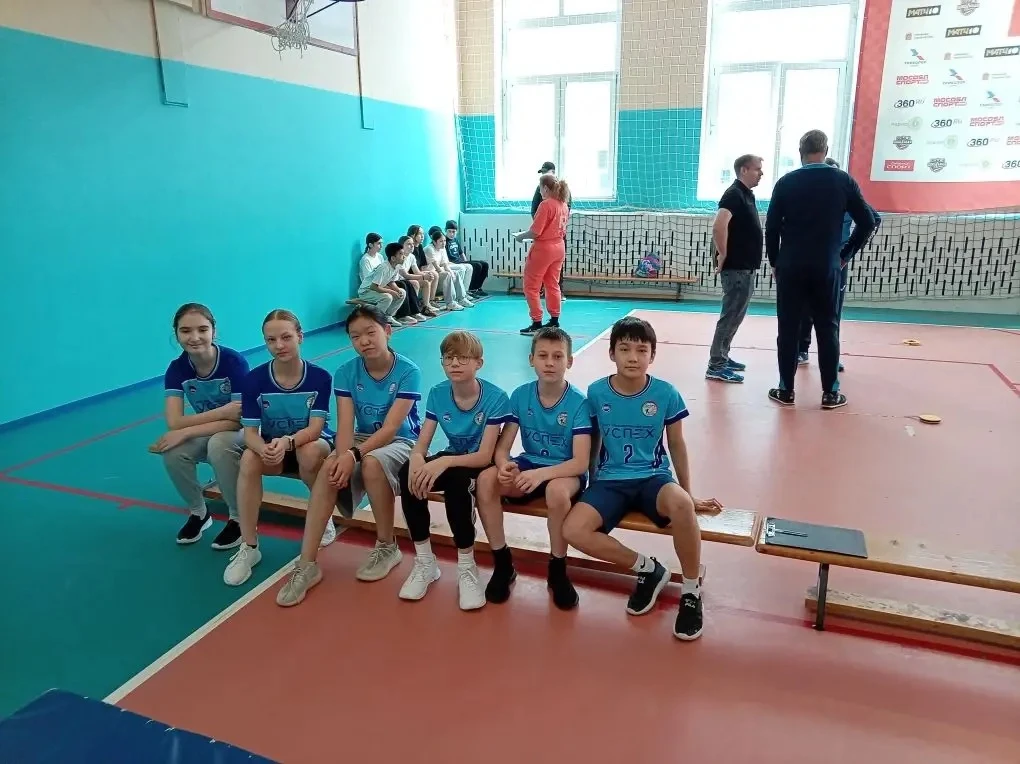 🏆 Спортивная гордость 6Т: «Президентские состязания»!  Учащиеся 6Т класса Образовательного центра «У