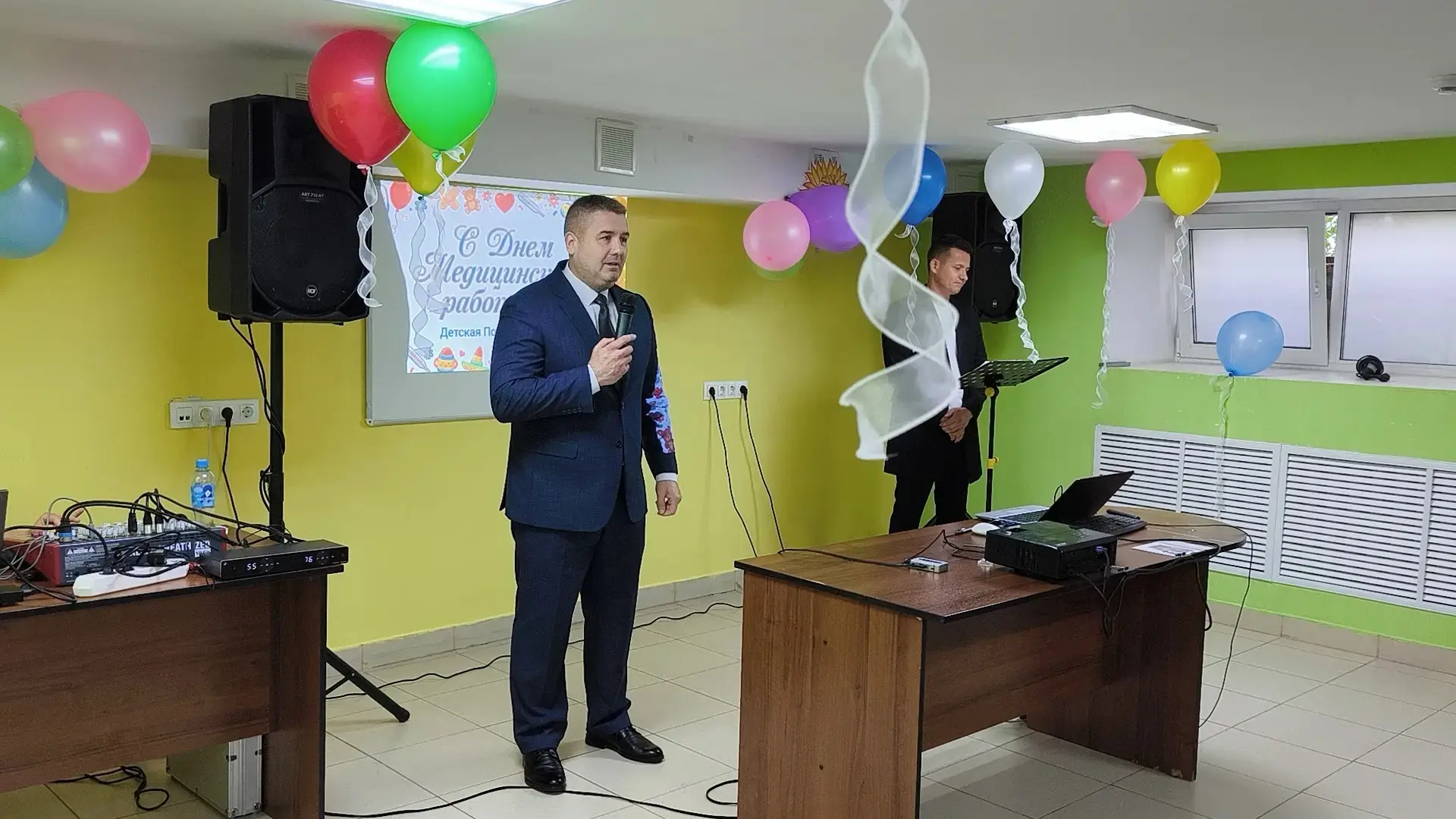 Сегодня, 18 июня 2026 года, в Детской поликлинике №5 г. Уфа состоялось торжественное поздравление на