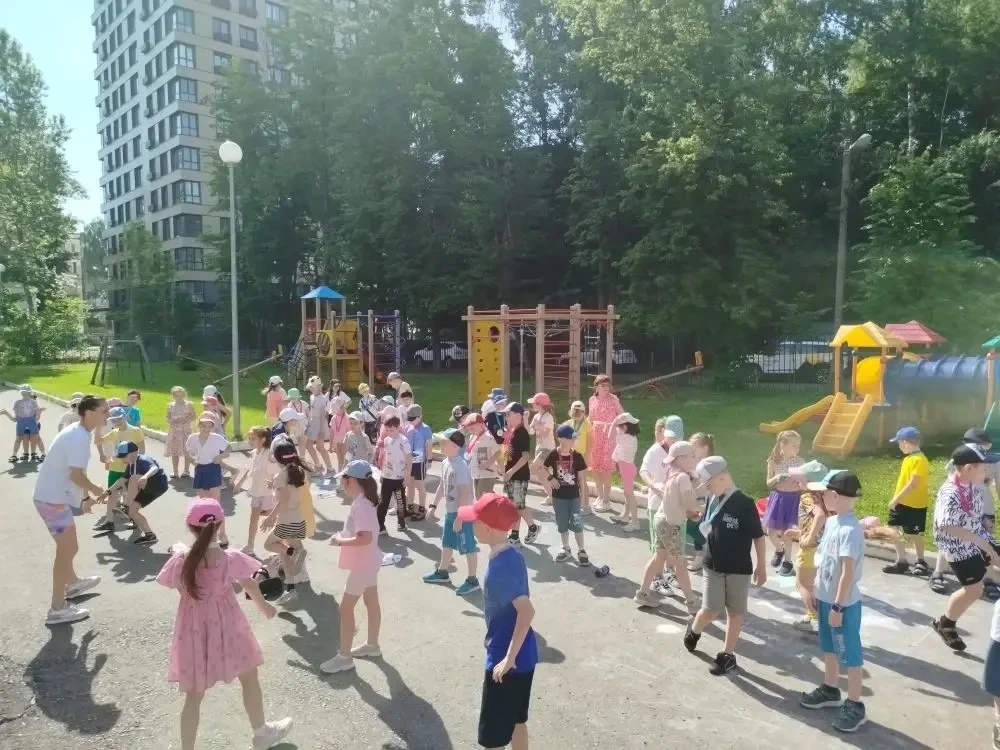 В МБОУ СОШ 6 лагере "Бригантина"⛵️ прошёл интересный познавательный, а также активный д...