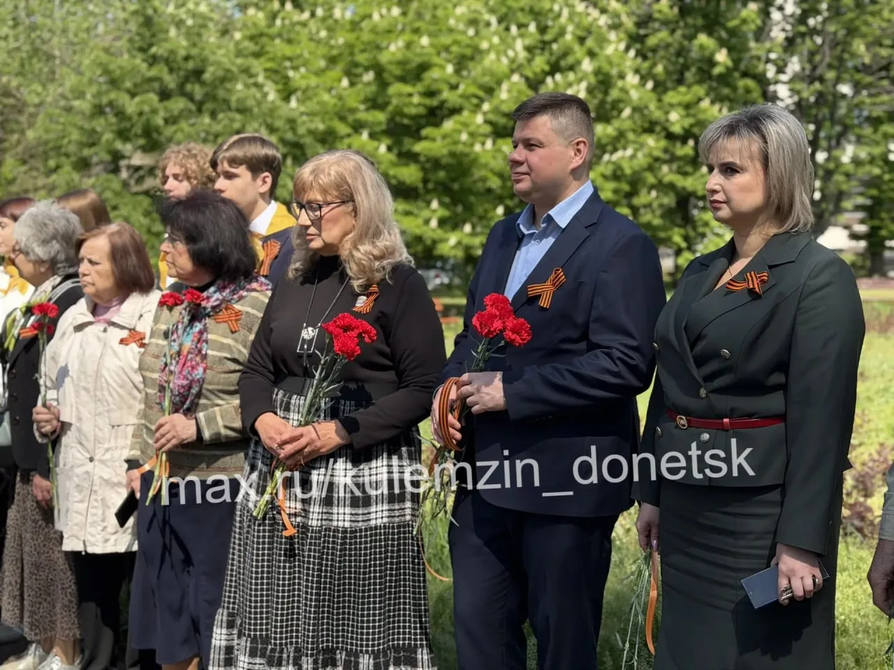 В Ворошиловском районе Донецка почтили память героев