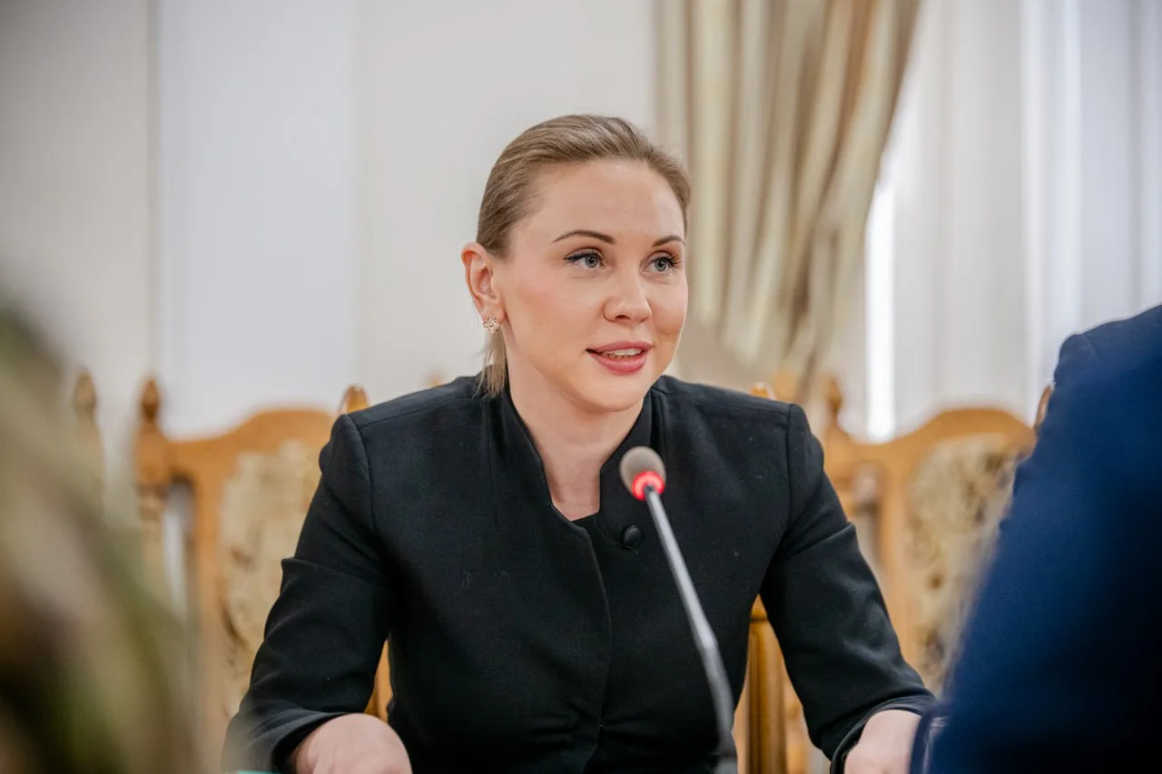 Провел заседание Совета по межнациональным и государственно-конфессиональным отношениям. В нем приня