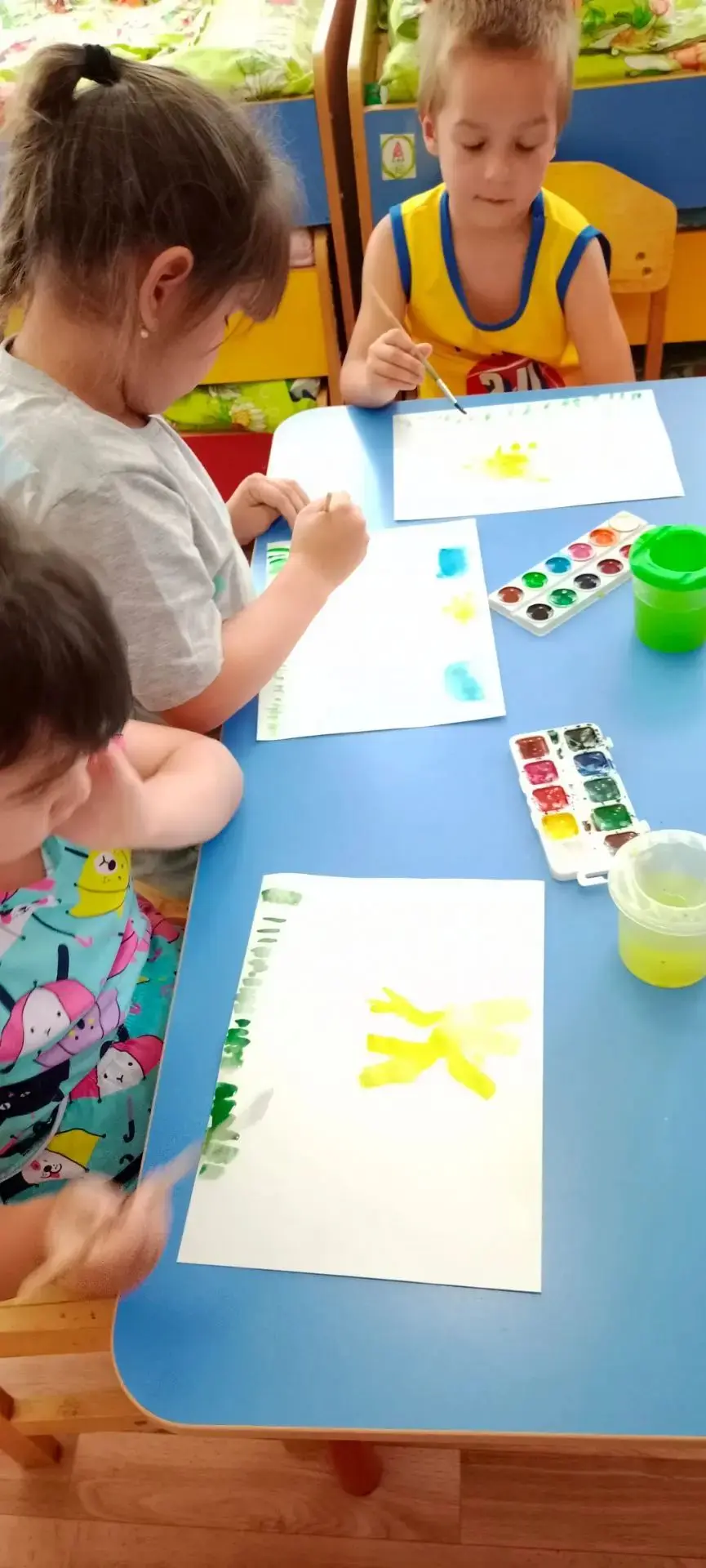 🌸 Волшебный мир красок: наши художники творили! 🎨