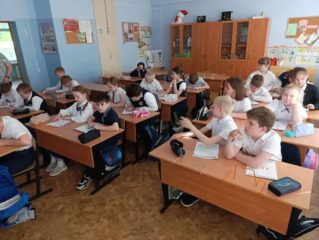 📌Сегодня, 18 мая в лицее прошло занятие из цикла «Разговоры о важном». Говорили о самом главном — о 