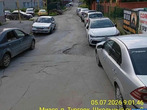 Наплыв туристов осложнил вывоз мусора в Тургояке